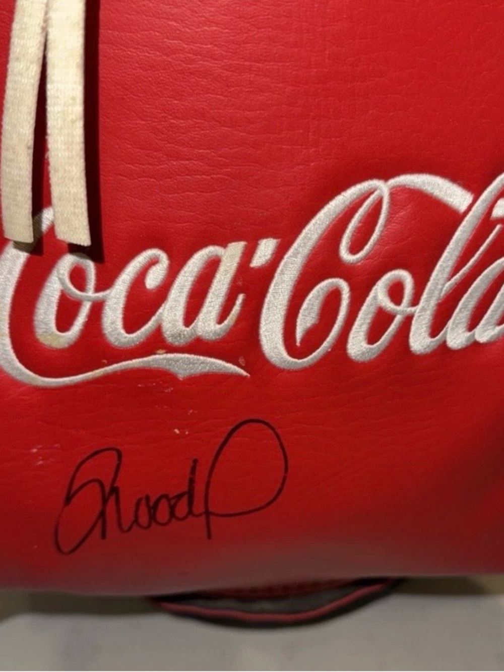 Golf Tour Bag, CoCa-Cola Collectible. 1 of kind. Signed by Various Golf Pros - Picture 2 of 6